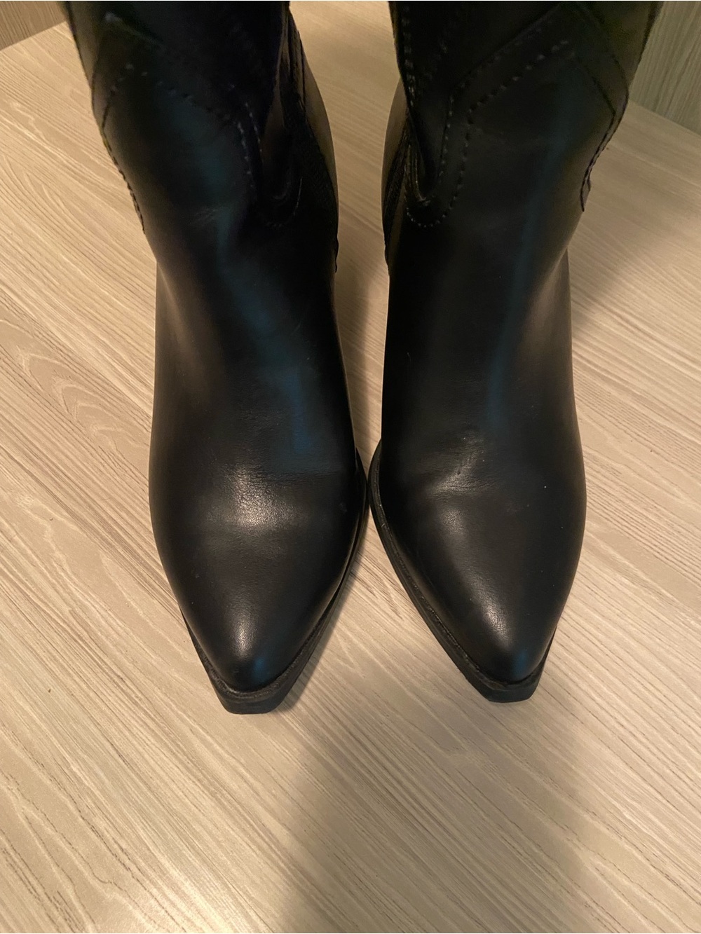 Tall Black Heeled Western Boots with Pointed Toe - Picture 4 of 8